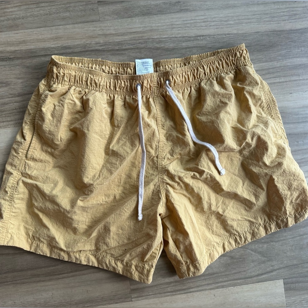 Mens H&M swim trunks